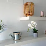 Atico En Nova 아파트